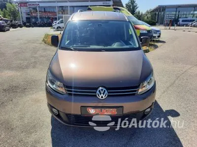 Eladó használt Volkswagen Caddy Maxi - 1.6 CR TDI Maxi Life Comfortline, 5 ajtó, 5 fokozatú manuális / kézi váltó