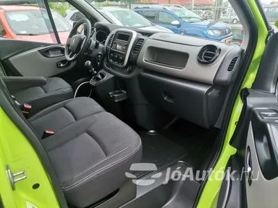 Eladó használt Renault Trafic - Trafic 1.6 dCi 120 L1H1 2,7t Pack Comfort S&S Euro6 - M.o.-i! 45eKm! 3 FŐS! KLÍMA! T.KAMERA! GYÖNYÖRŰ!