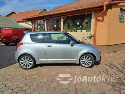 Eladó használt Suzuki Swift - 1.6 SPORT, 3 ajtó, 5 fokozatú manuális / kézi váltó