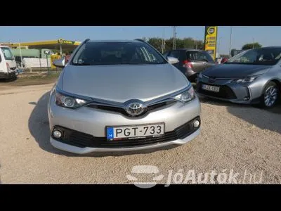 Eladó használt Toyota Auris Touring Sports - 1.33 Active Comfort, 5 ajtó, 6 fokozatú manuális / kézi váltó - magyarországi .megvigyázott. első tulaj.valós km