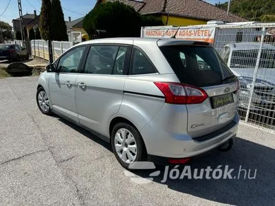 Eladó Ford Grand C-Max