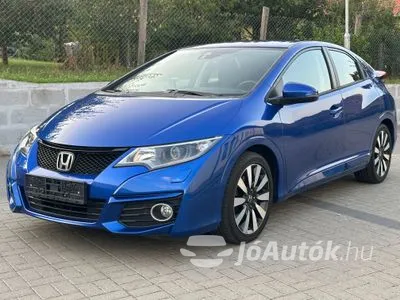 Eladó használt Honda Civic - 1.4 Elegance Navi, 5 ajtó, 6 fokozatú manuális / kézi váltó - 39 E KM-NAVI-TEMPOMAT-ÜLÉSFŰTÉS-LEINFORMÁLHATÓ