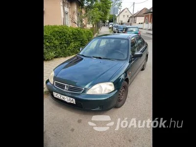 CIVIC 14I-S-4-AJTO-5-FOKOZATU-MANUALIS-KEZI-VALTO