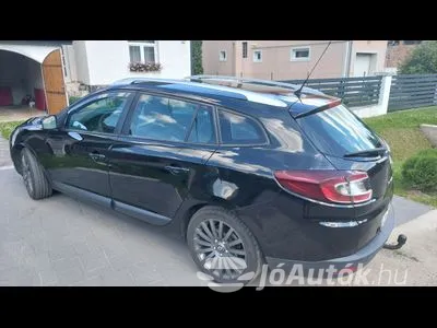 Eladó használt Renault Mégane - 1.5 dCi Expression, 5 ajtó, 6 fokozatú manuális / kézi váltó