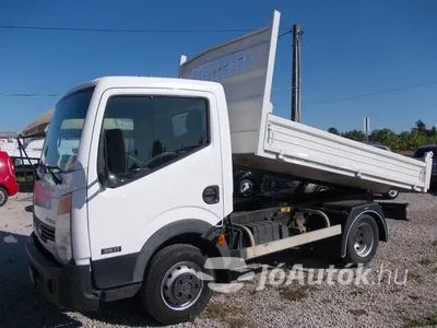 Eladó Nissan Cabstar