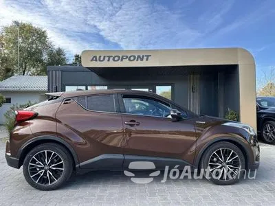 Eladó Toyota C-HR