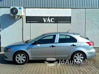 Eladó használt Mitsubishi Lancer - 1.6 Intense AS&G, 5 ajtó, 5 fokozatú manuális / kézi váltó