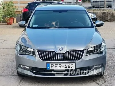 Eladó Skoda Superb