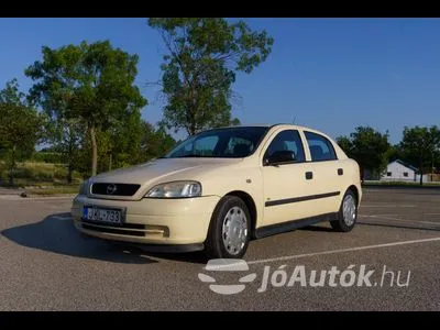 Eladó használt Opel Astra G - 1.4 16V Classic II, 5 ajtó, 5 fokozatú manuális / kézi váltó