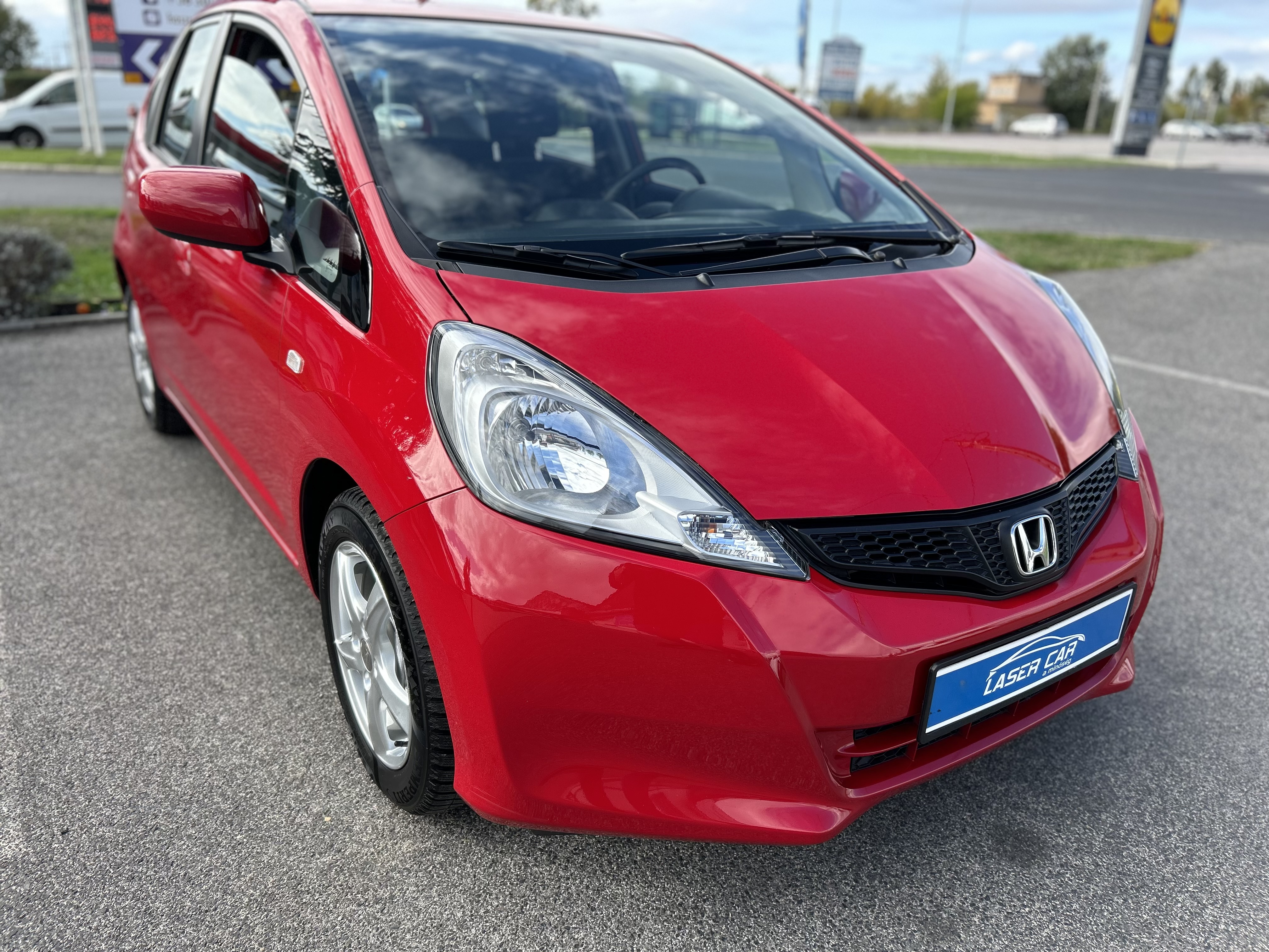 Eladó használt Honda Jazz - 1.2 Trend, 5 ajtó, 5 fokozatú manuális / kézi váltó - csak 89 822KM