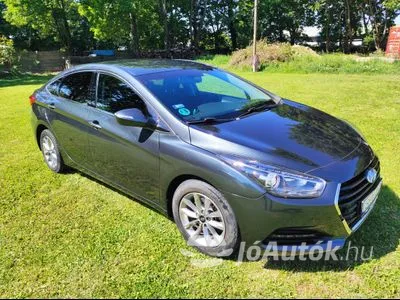 Eladó használt Hyundai i40 - 1.6 CRDi LP Life, 4 ajtó, 6 fokozatú manuális / kézi váltó