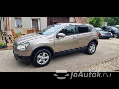 Eladó használt Nissan Qashqai - 2.0 dCi Acenta Pack 2WD, 5 ajtó, 6 fokozatú manuális / kézi váltó