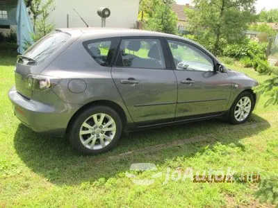 Eladó Mazda Mazda 3