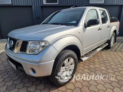 Eladó Nissan Navara