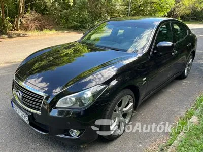 Eladó használt Infiniti Q70