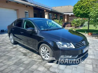 Eladó használt Volkswagen Passat - 2.0 PD TDI Comfortline DPF, 4 ajtó, 6 fokozatú manuális / kézi váltó