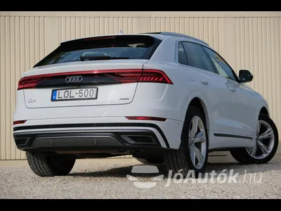 Eladó Audi Q8