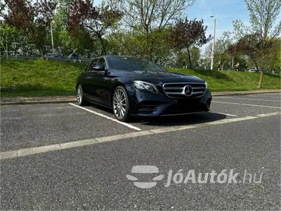 Eladó használt Mercedes-Benz E 400 - E 400 4Matic 9G-TRONIC, 4 ajtó, 9 fokozatú tiptronik váltó - W213 E400