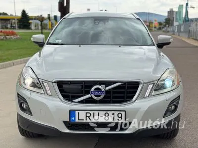 Eladó használt Volvo XC60 - 2.4 D [D5] Summum Geartronic, 5 ajtó, 6 fokozatú tiptronik váltó - Magyarországi gépkocsi, Rengeteg extrával, Leinformálható km, Vezérlés cserélve!