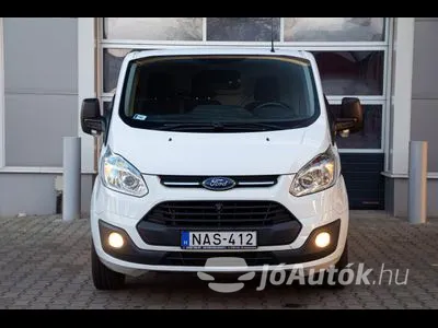 Eladó használt Ford Transit Custom - 2.2 TDCi Transit 310 LWB Trend, 4 ajtó, 6 fokozatú manuális / kézi váltó - L2H1.KLÍMA.TEMPOMAT.FŰTÖTT SZÉLVÉDŐ.BLUETOOTH.ÉRINTŐKIJELZŐ.8 KERÉK.TETŐCS.TARTÓ