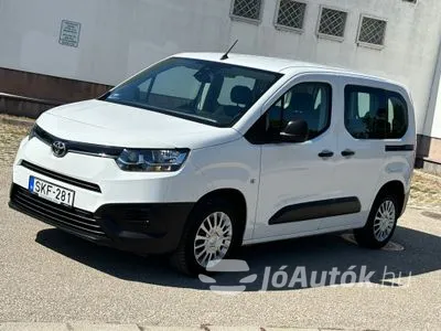 Eladó használt Toyota Proace - Proace City Verso 1.2T Family Plus L2H1