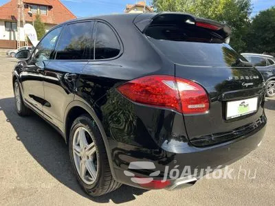 Eladó Porsche Cayenne