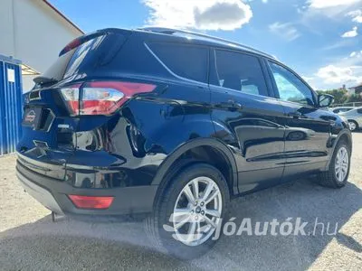 Eladó Ford Kuga